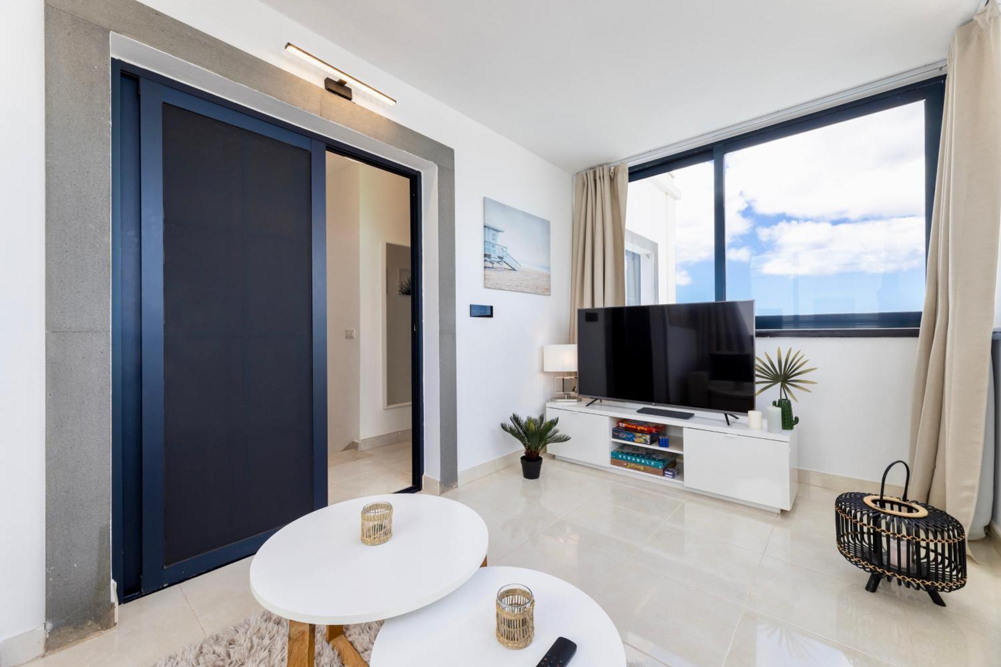 Villa Playa Blanca - Heated Pool, Aircon Luaran gambar